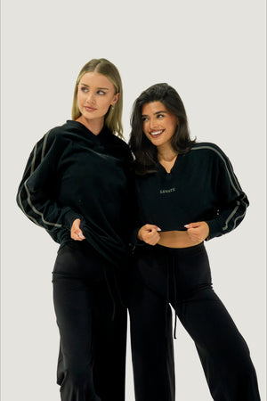 COURTSIDE LONG SLEEVE - BLACK